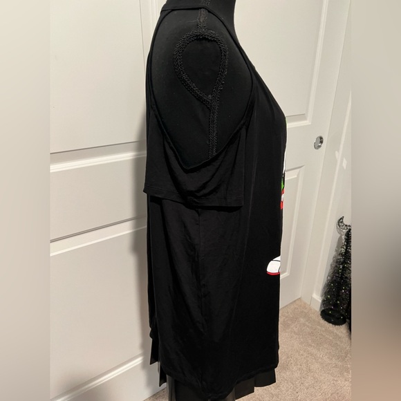 Torrid Cold Shoulder Marvin the Martian Top Size 2X - 18/20 - Picture 2 of 8